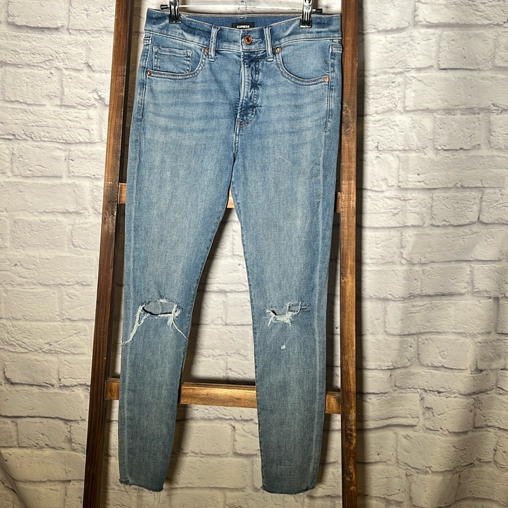 Women’s Express Brand skinny Jeans- Size 6R